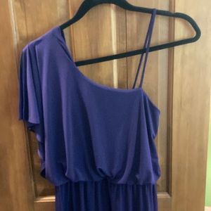 Valerie Bertinelli purple dress